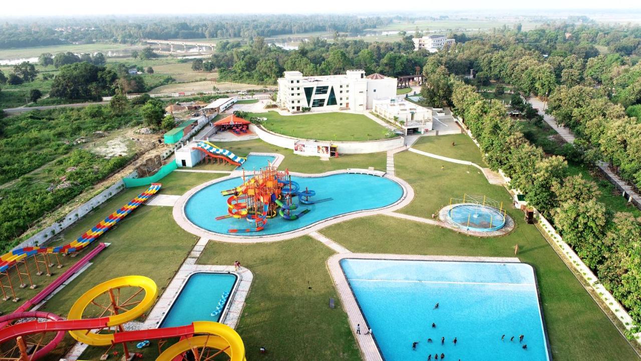 Marino Waterpark & Lucknow